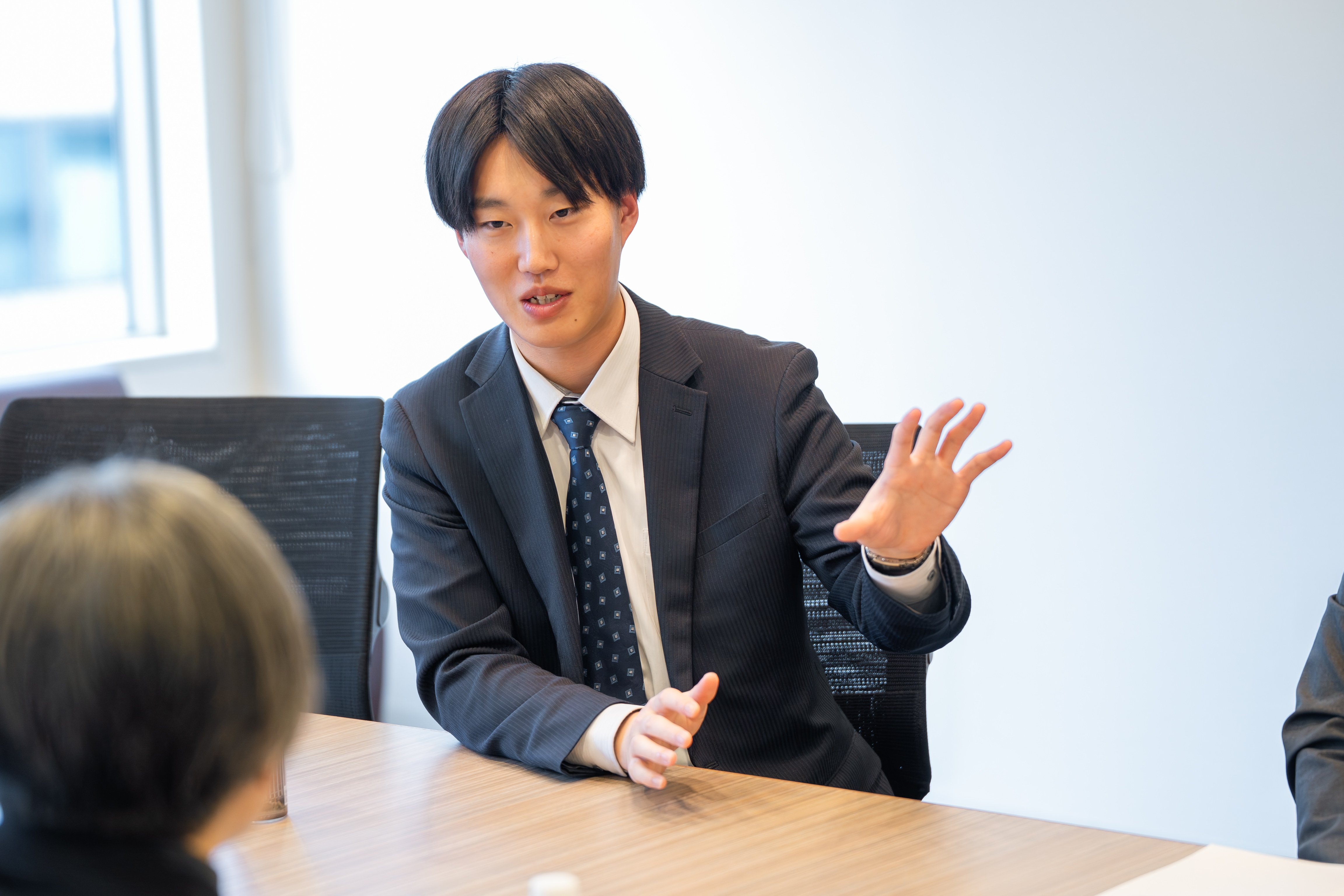 銀座湾岸支店　横山慶太氏