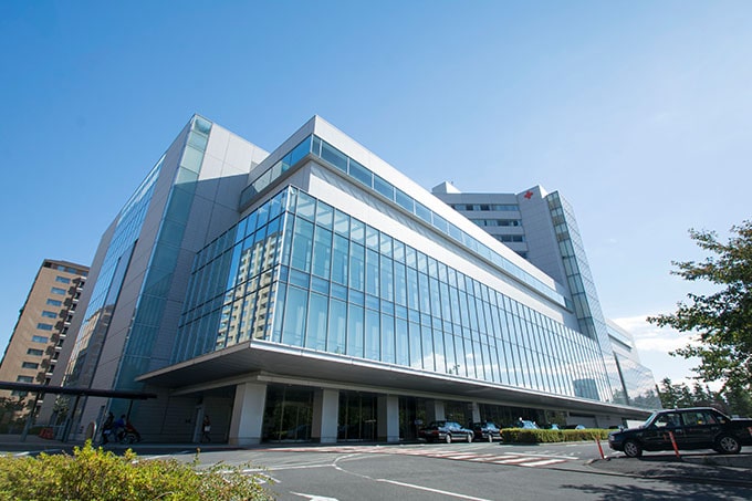 Japanese Red Cross Medical Center（Approx. 1.1km/14min）