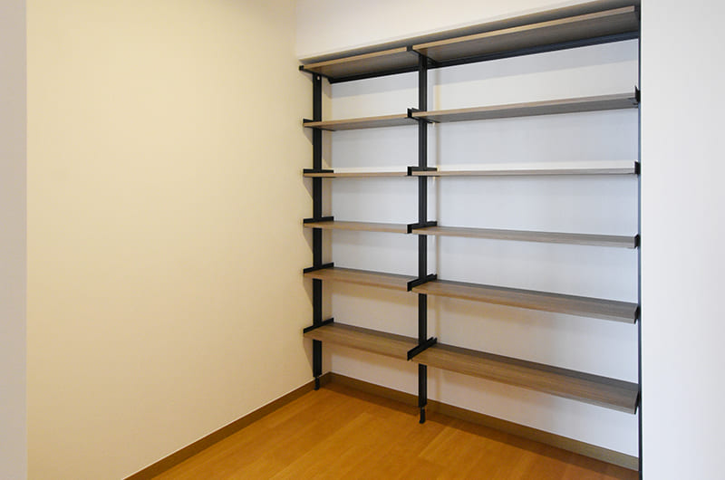 サービスルーム