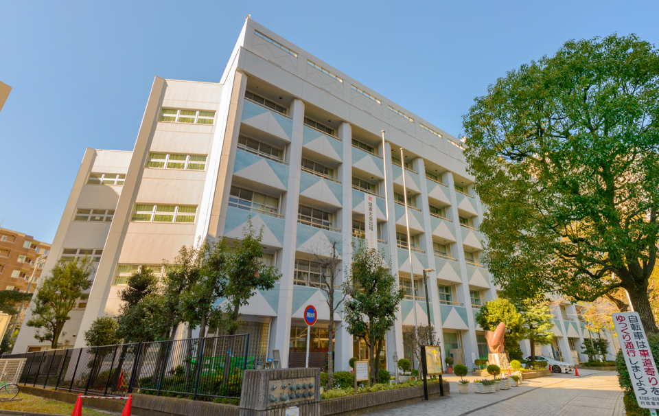 中央区立 佃中学校