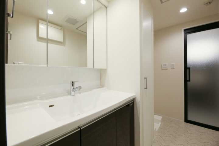 パウダールーム