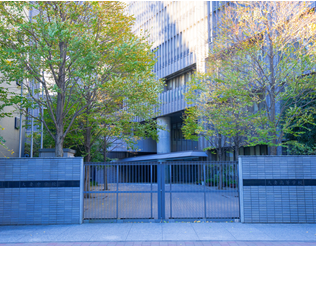 Otsuma Junior & Senior High School:Approx. 300 m/4-minute walk