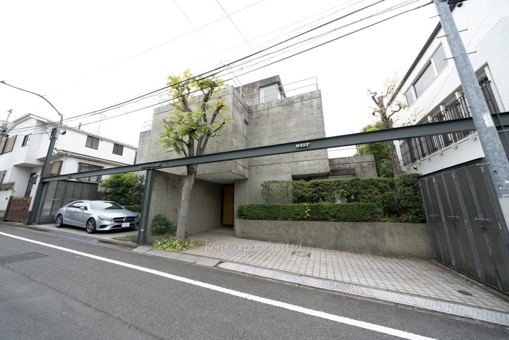 【中古】 すくらんぶる前線/集英社/新田明未 デファイ スカイライン スケルトン 03.9300.3620/78.I001