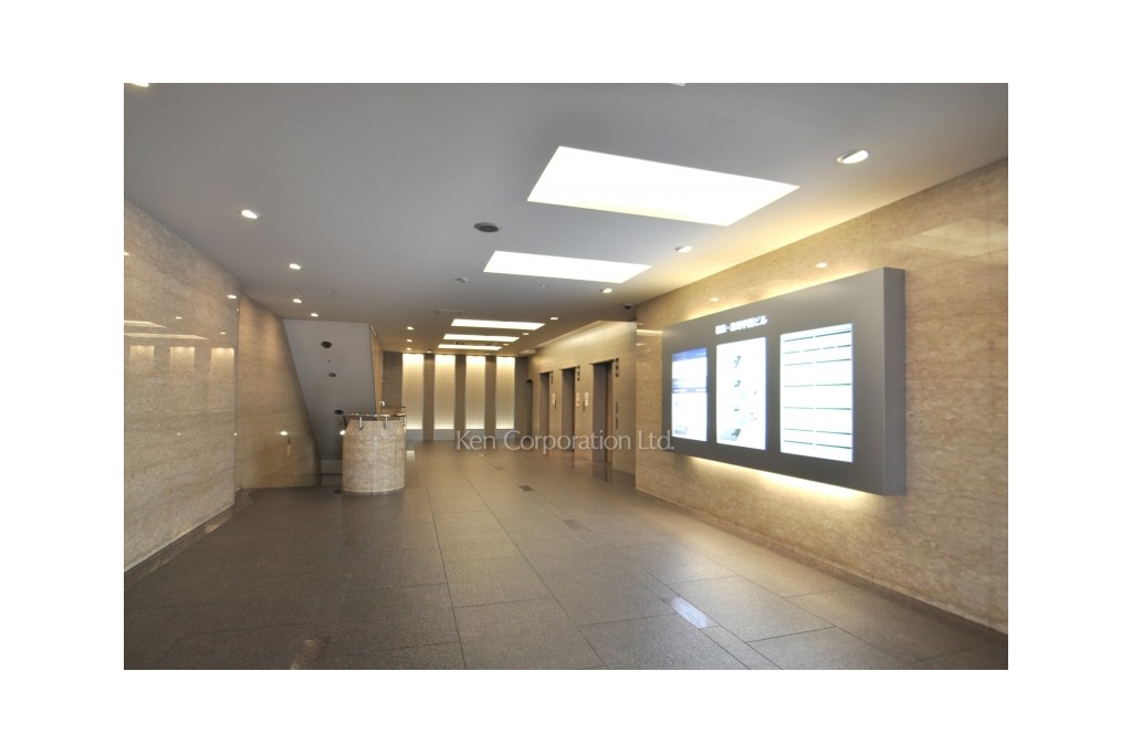 相鉄・岩崎学園ビル