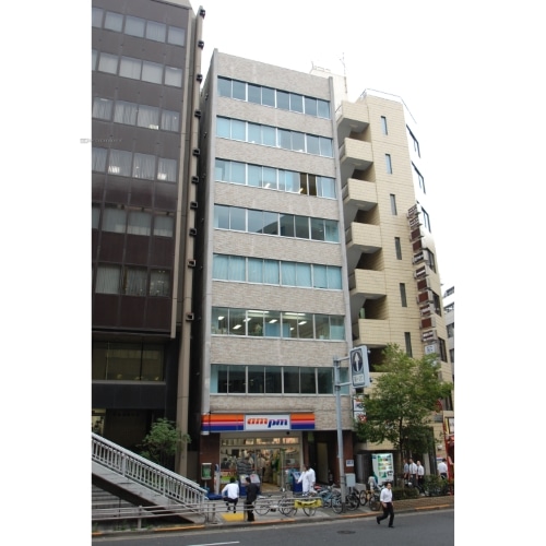 共同ビル（新小伝馬町）