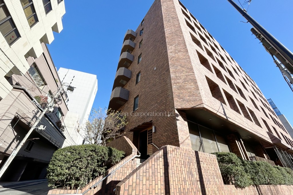 ロイヤル赤坂サルーン