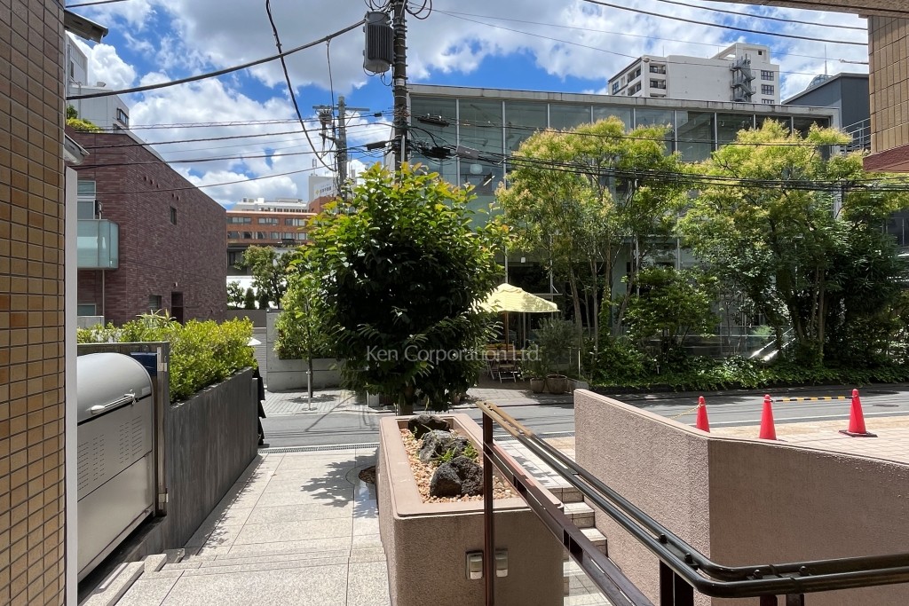 アルファエイト南青山