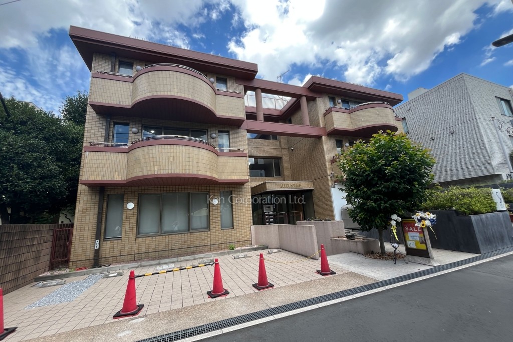 アルファエイト南青山