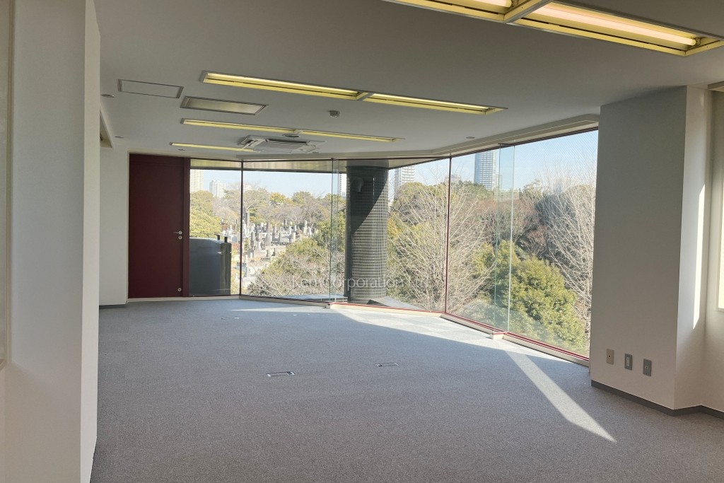 西麻布来山ビル