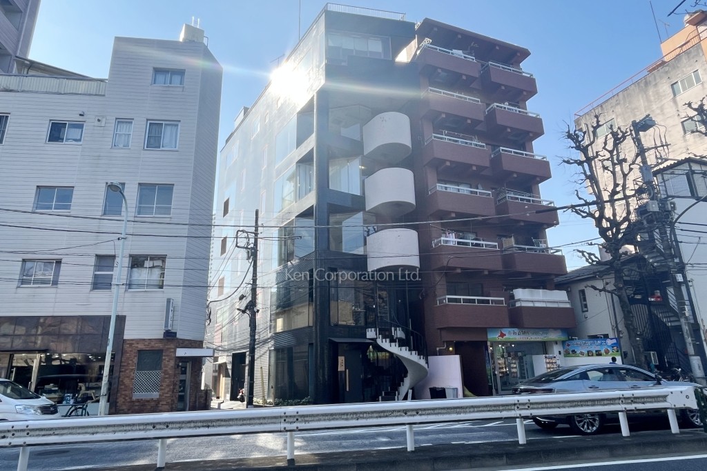 西麻布来山ビル