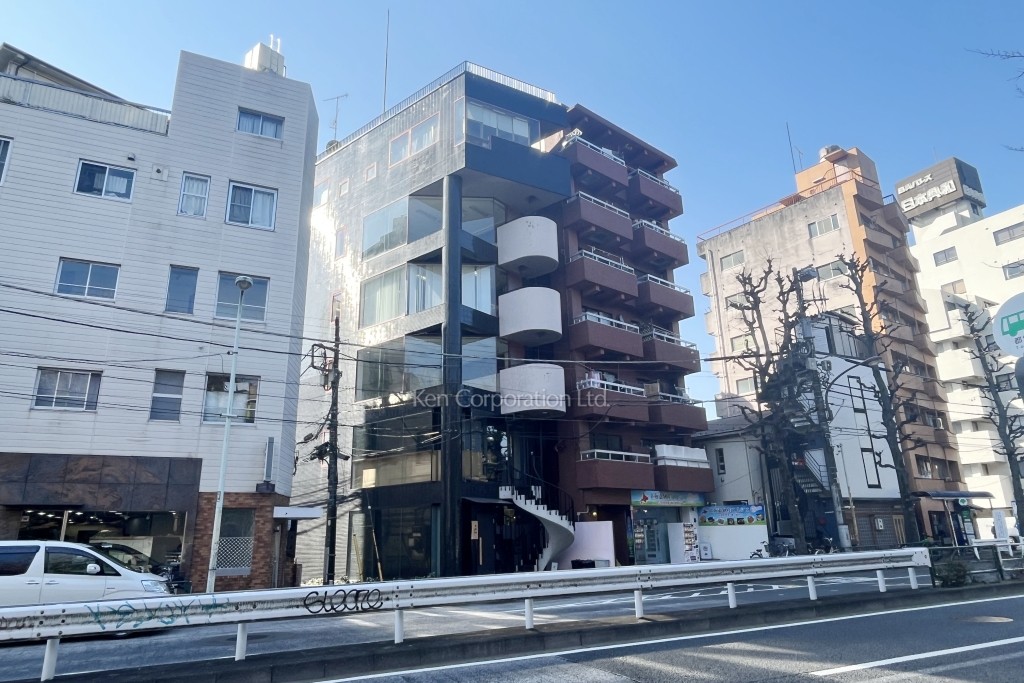 西麻布来山ビル