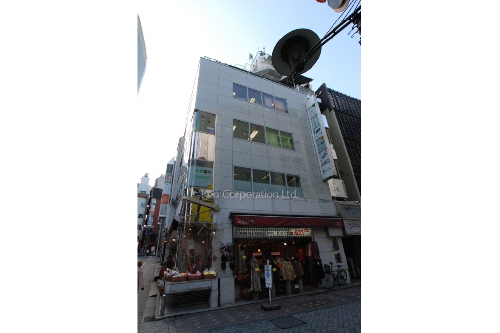 赤坂バリ島ビル