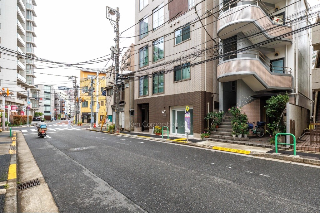 エスファイン