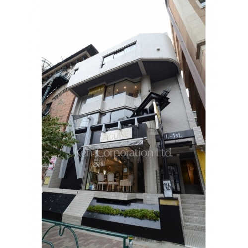 エルファーストビル