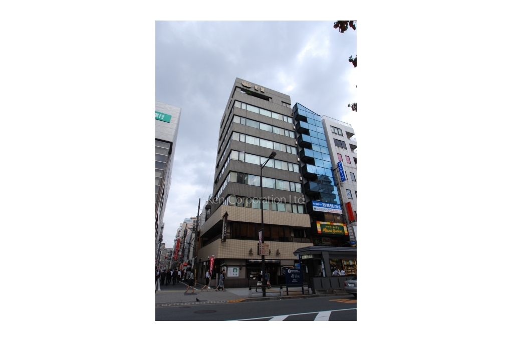 布萬スカイビル