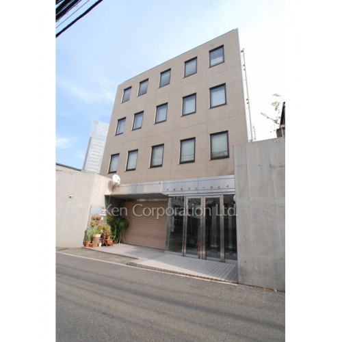 六本木フリーウェイビル