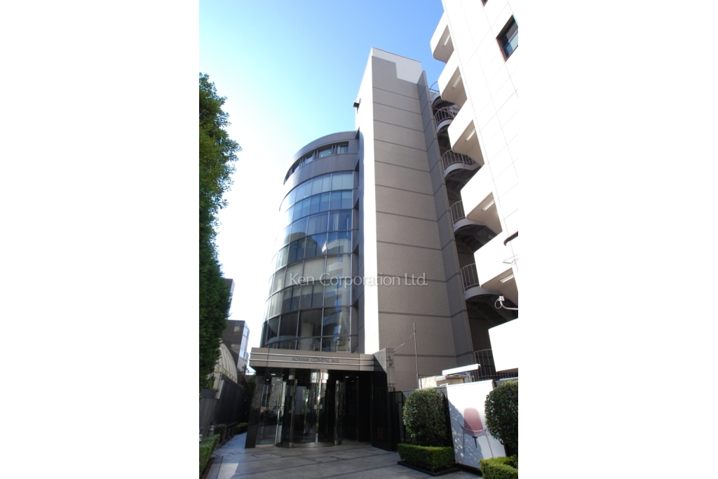 青山コンパルビル