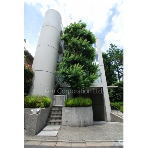 Ａ．Ｒ．Ｔ．元麻布