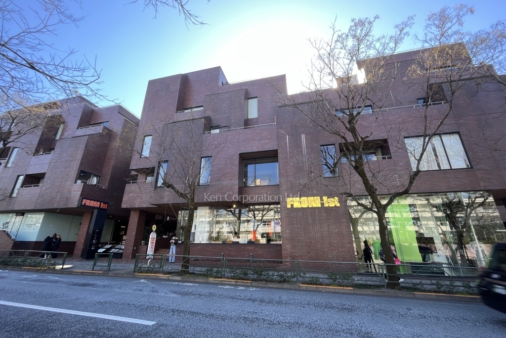 南青山SOビル FROM1-st