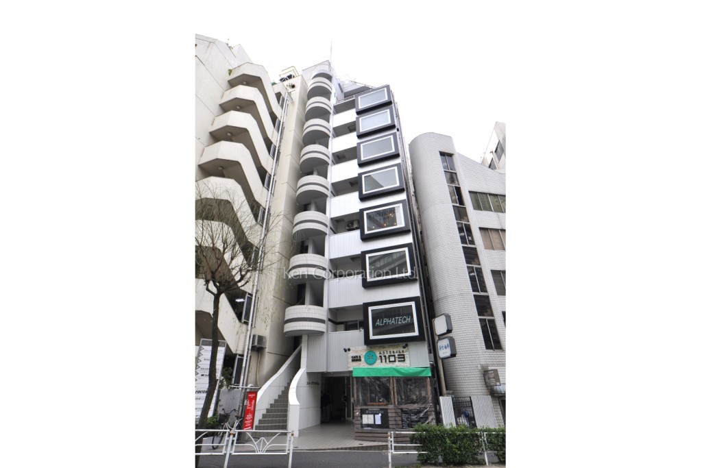 スタープラザ青山