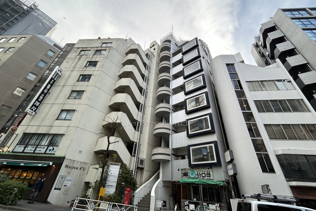 スタープラザ青山