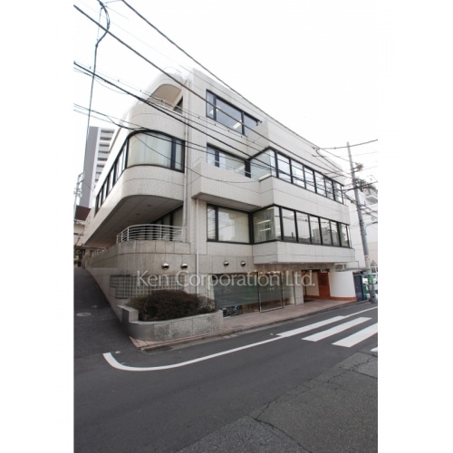 ユーエスト青山