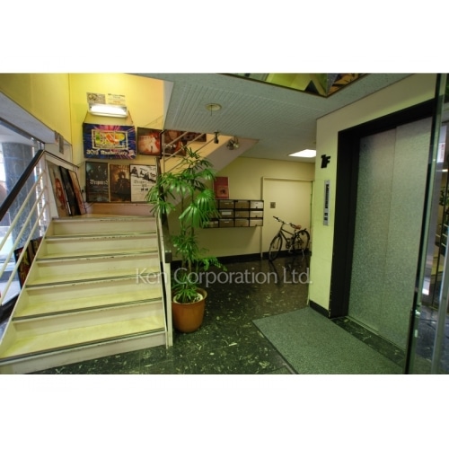 高山ランドビル