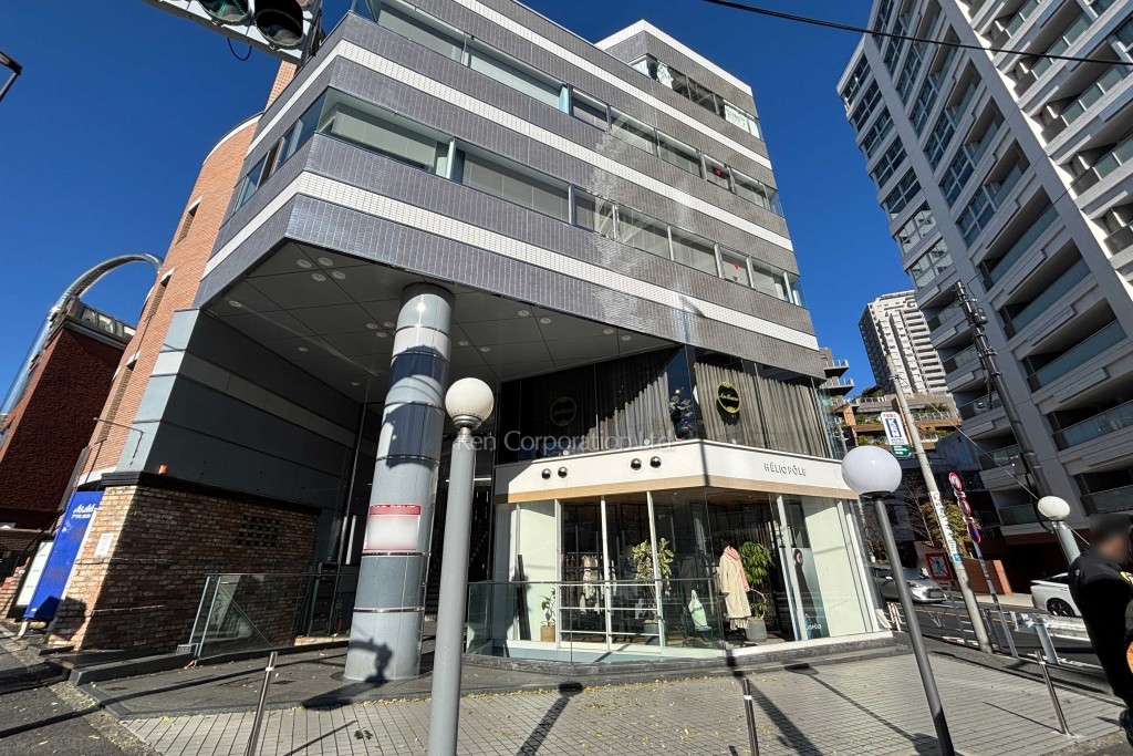 モードコスモスビル