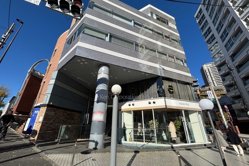 モードコスモスビル