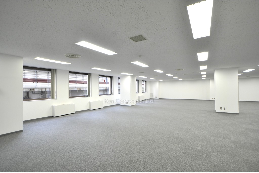 西新宿松屋ビル