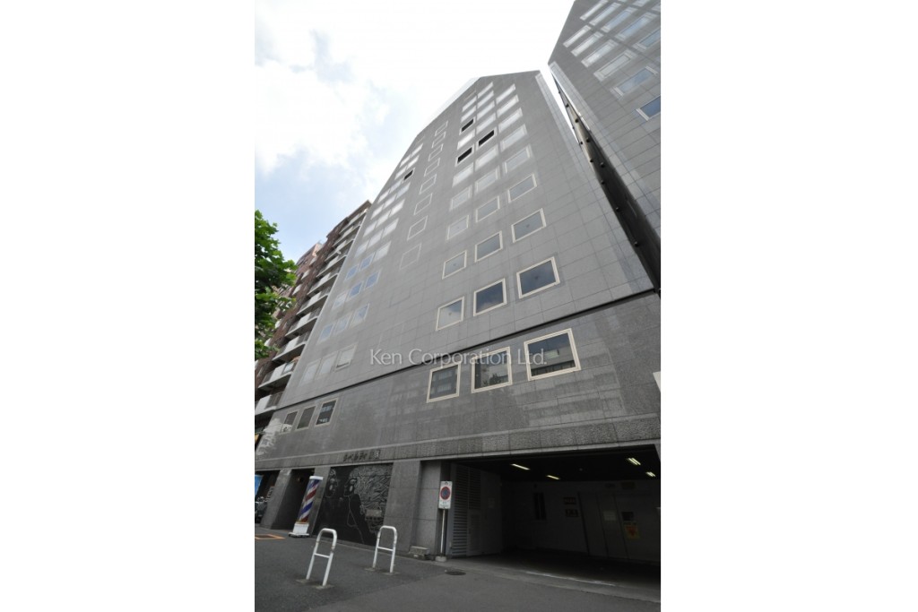 ラ・ベルティ新宿