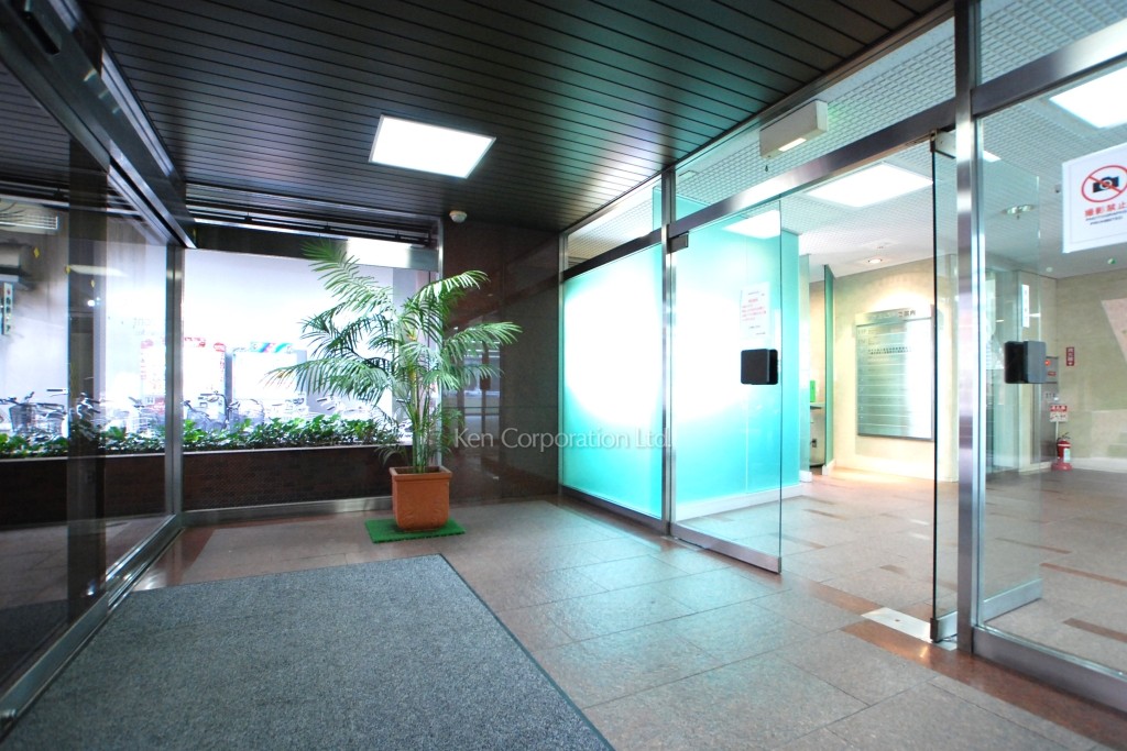 新宿タツミビル