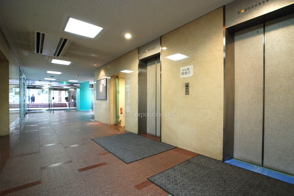 新宿タツミビル