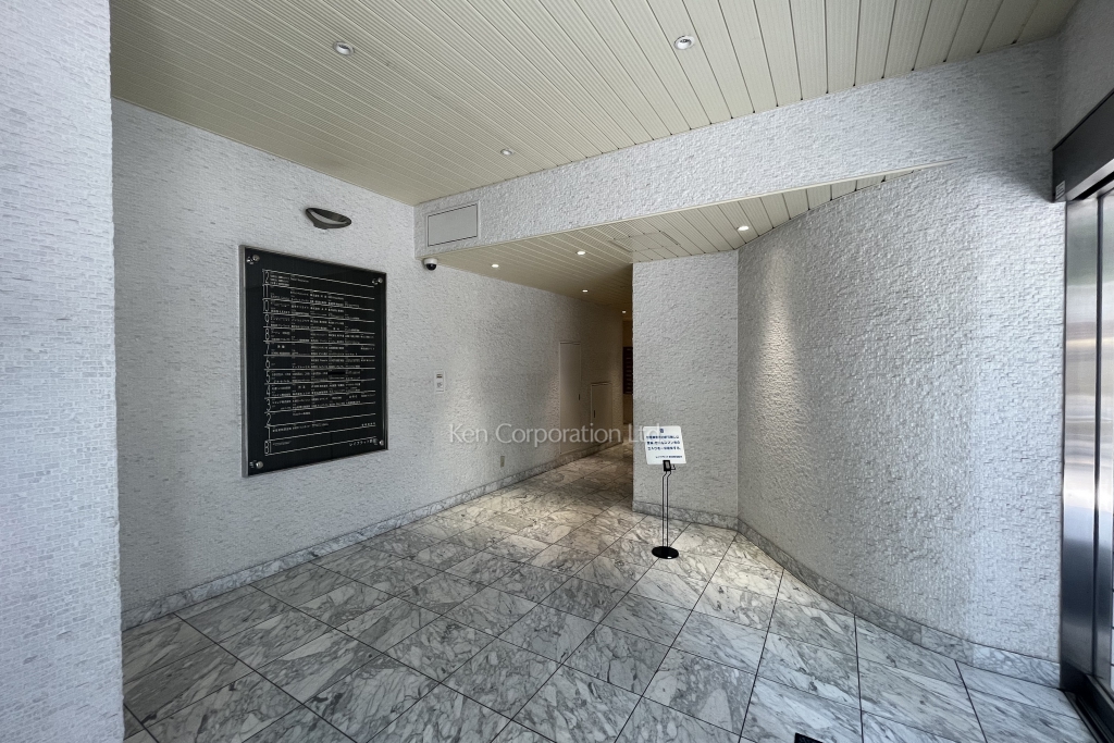 レイフラット新宿