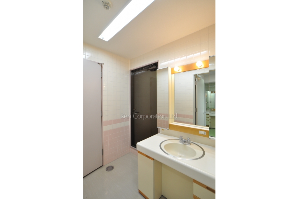 乃木坂ミツワビル