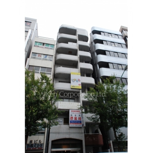 岡埜　（オカビル）