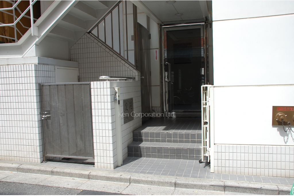 新宿土地建物(株)第10ビル