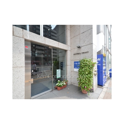 ウィステリアウッズ