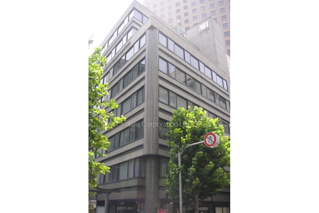 第1秋山ビルディング