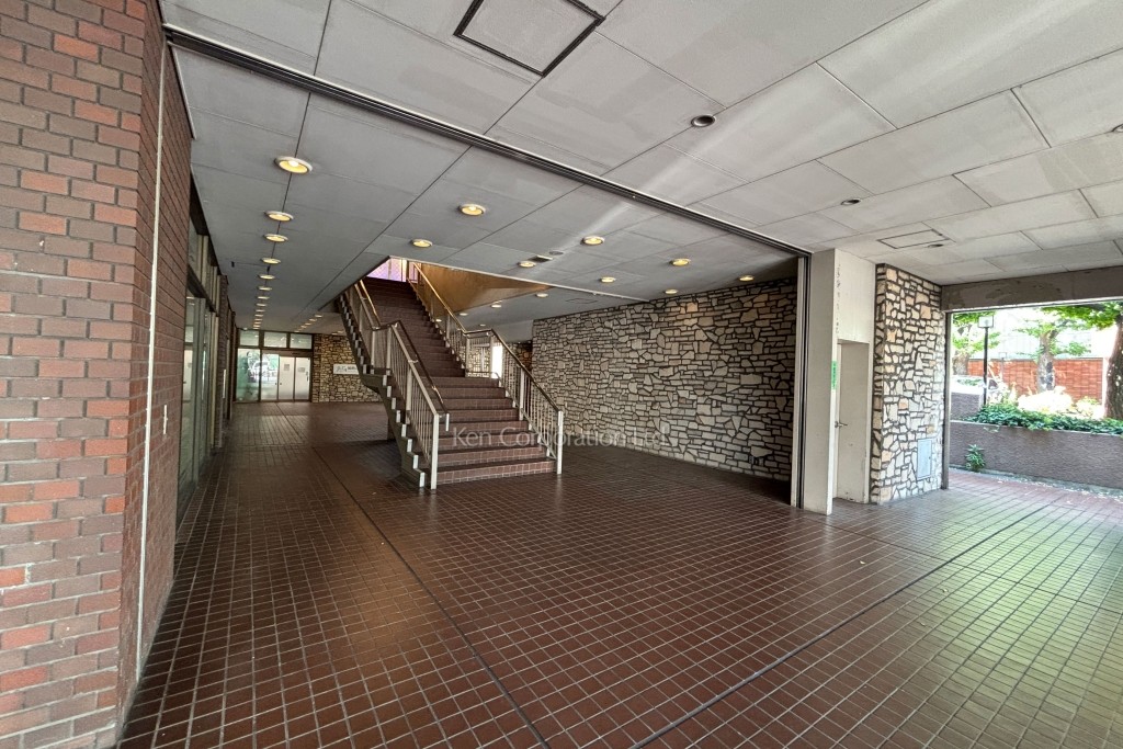 第1秋山ビルディング