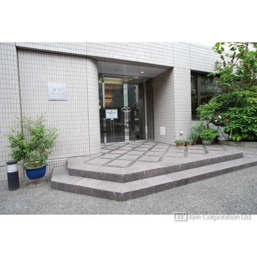 南山ビル　（ミナミヤマビル）