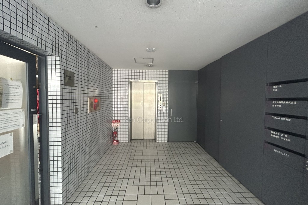 佳秀ビル(千駄ヶ谷佳秀ビル)