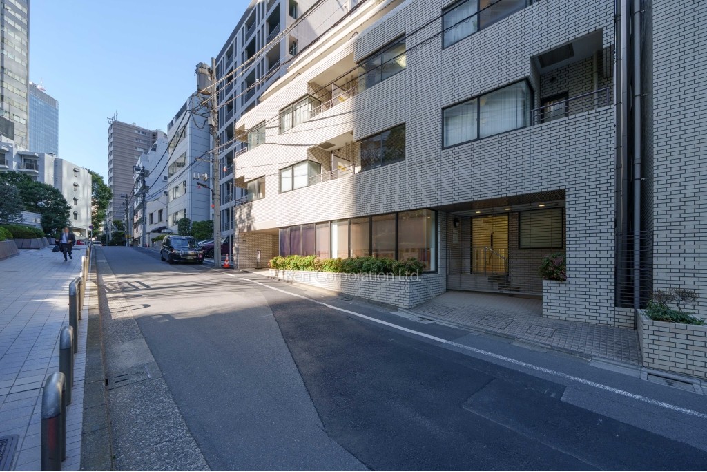 ディアシティ赤坂 西館