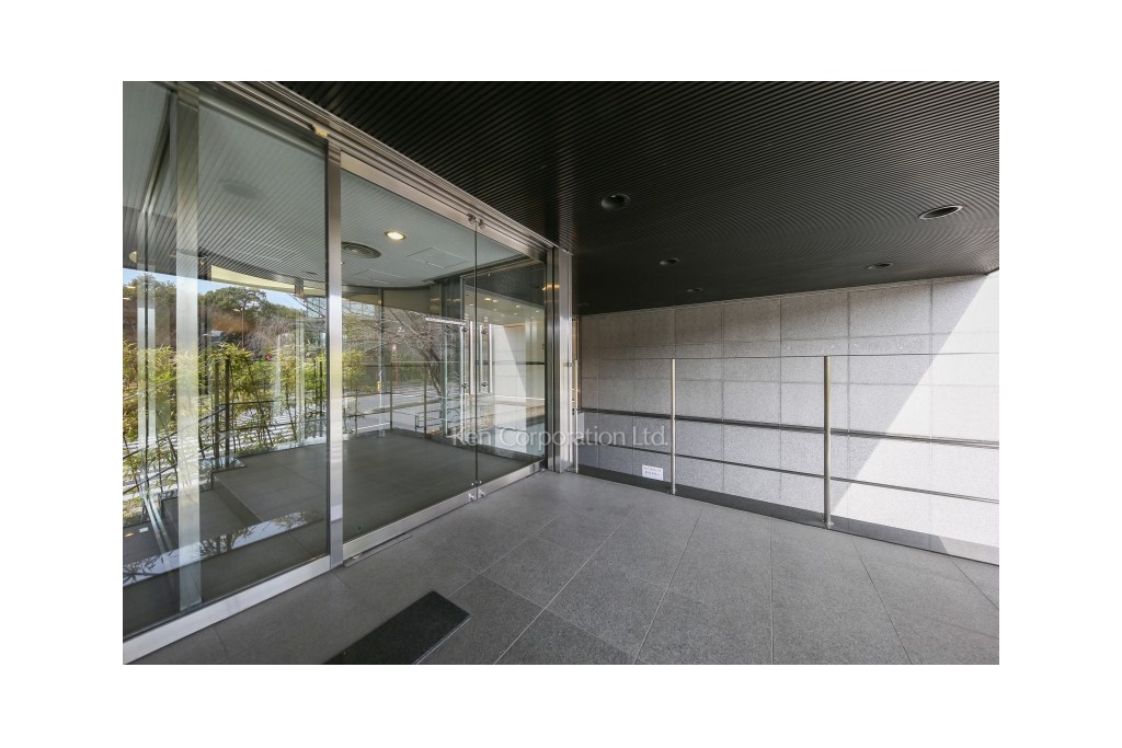 ワールド・ワイド・センター