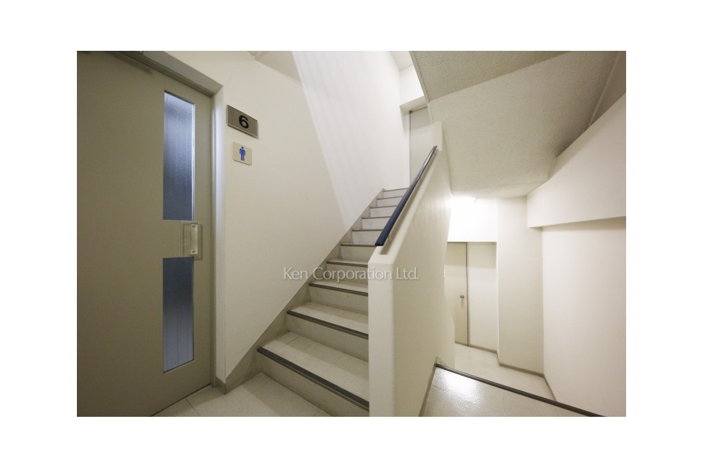 ワールド・ワイド・センター