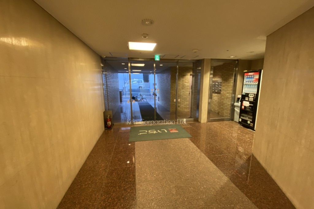 いちご聖坂ビル