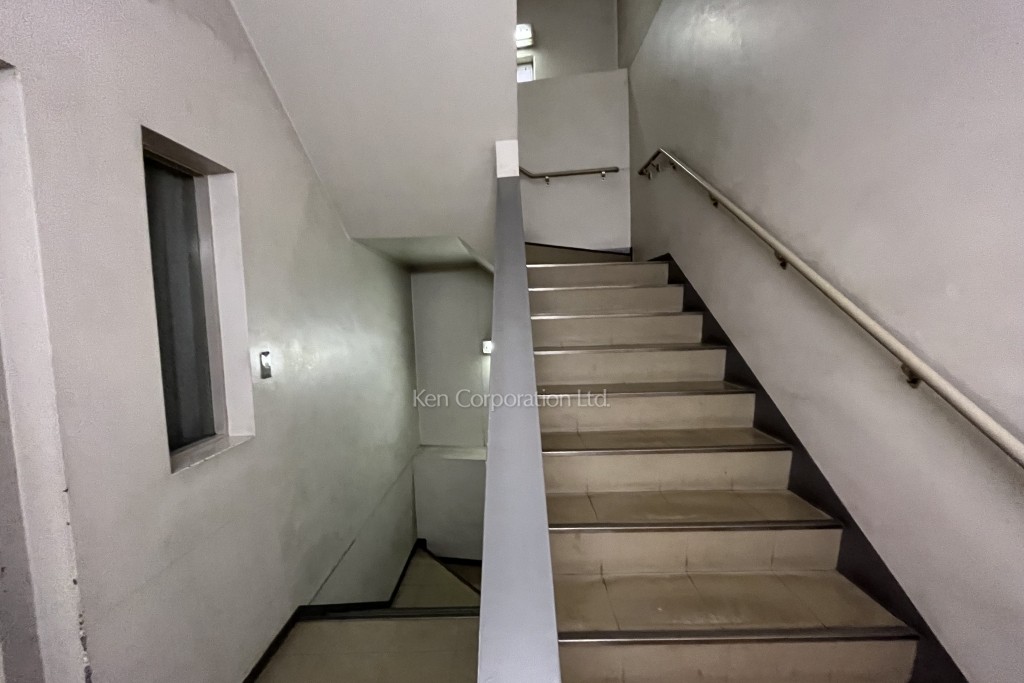 芝サンエスワカマツビル