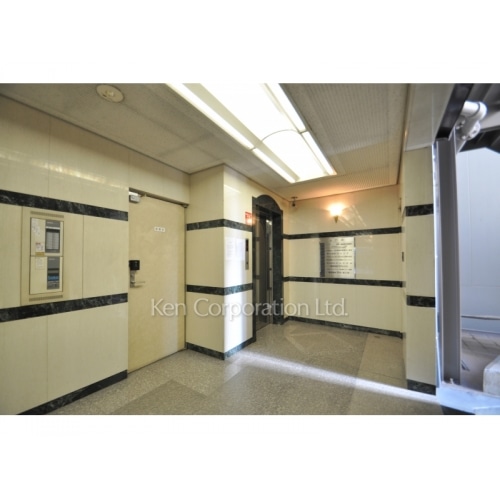 千代田パリオンビル