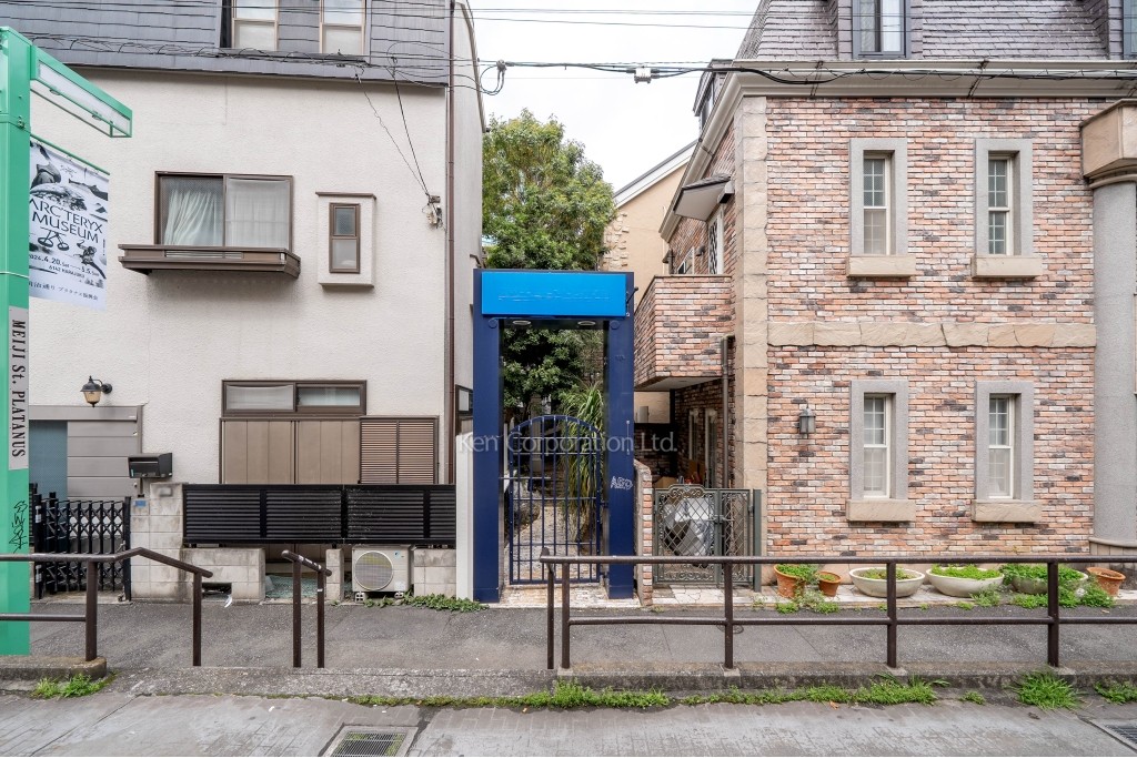 キャットハウス