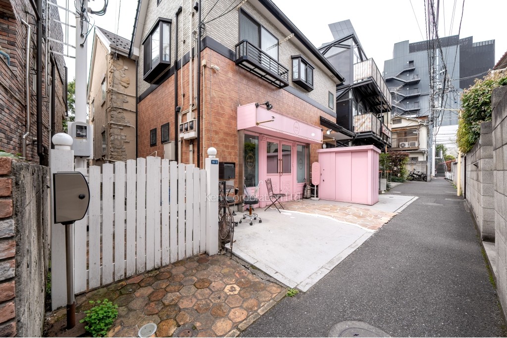 キャットハウス